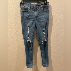 LEVI 720 High Rise Super Skinny Jeans - Size: 26